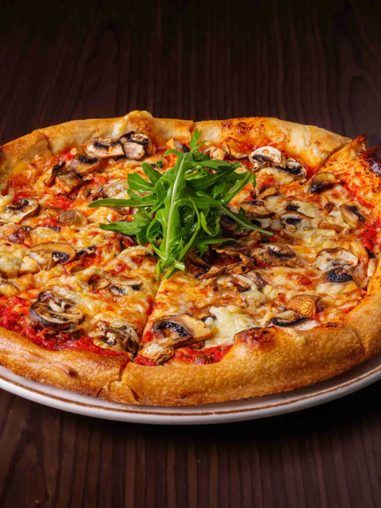 PIZZA FUNGHI