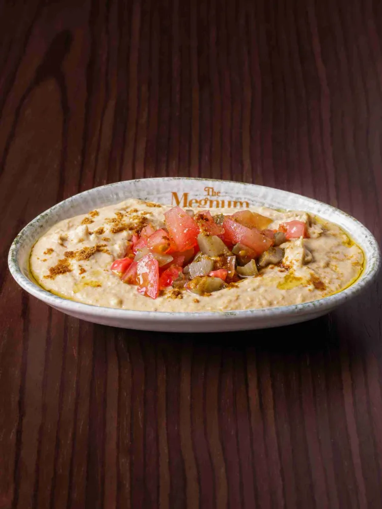 HUMUS