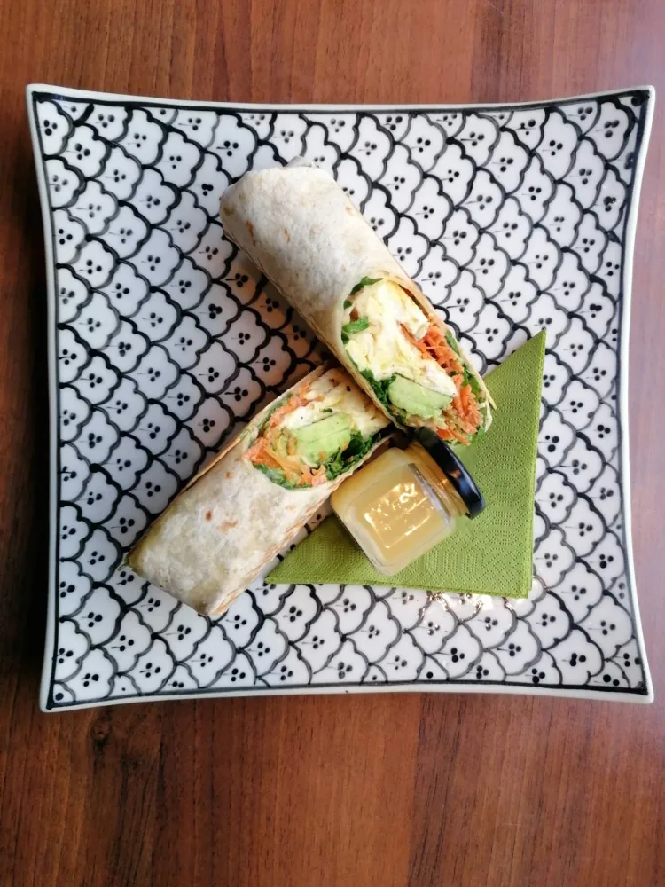 Breakfast Wrap inkl. Ingwer Shot