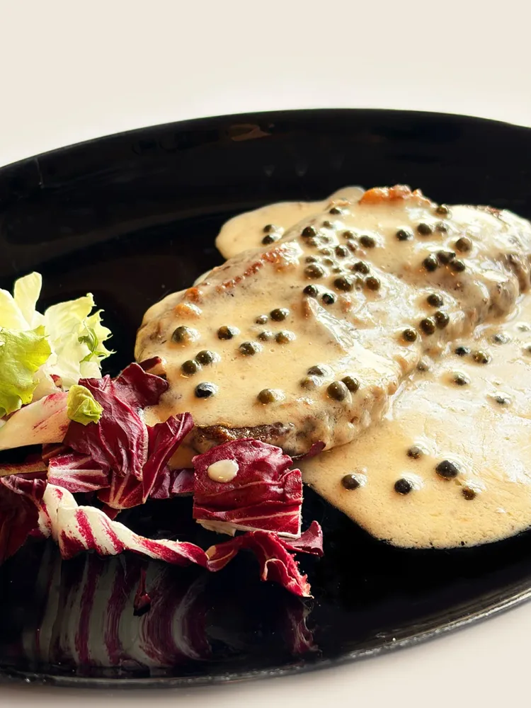 ENTRECÔTE AL PEPE VERDE