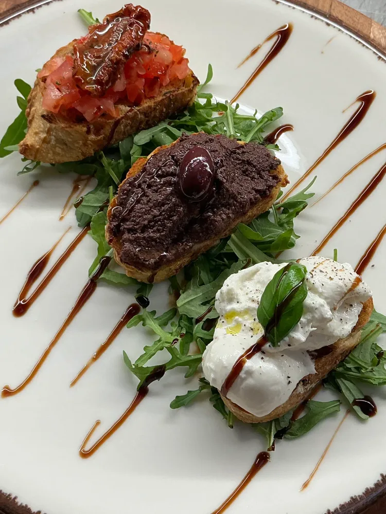 Trio Bruschetta LORA