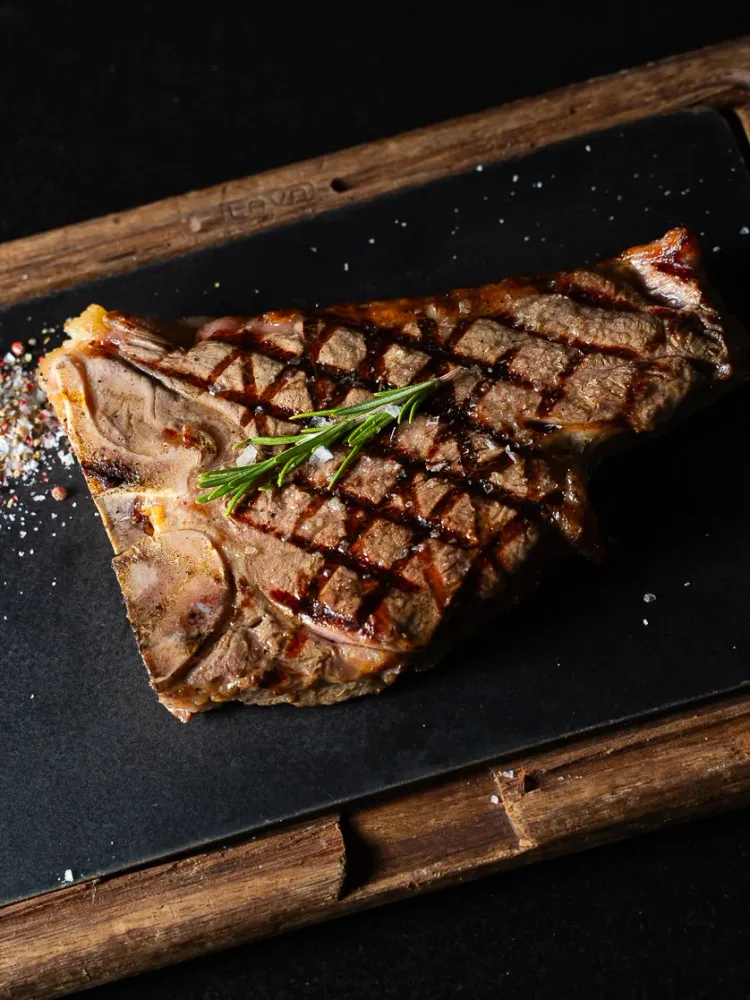 T-BONE DRY AGED