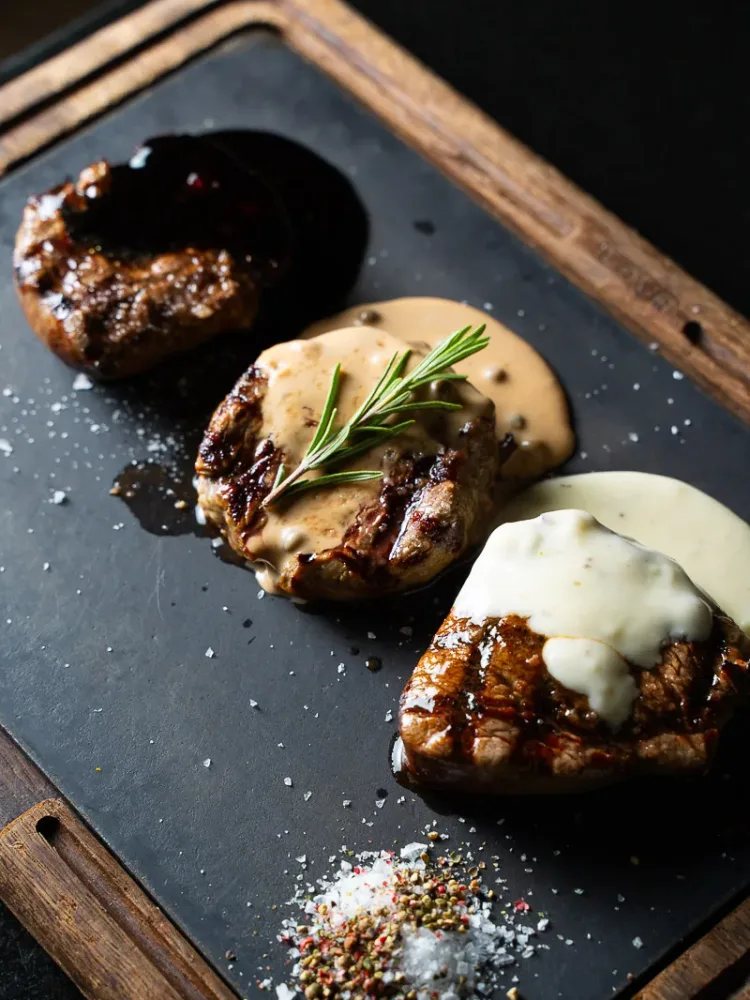 TOURNEDOS-TRILOGIE