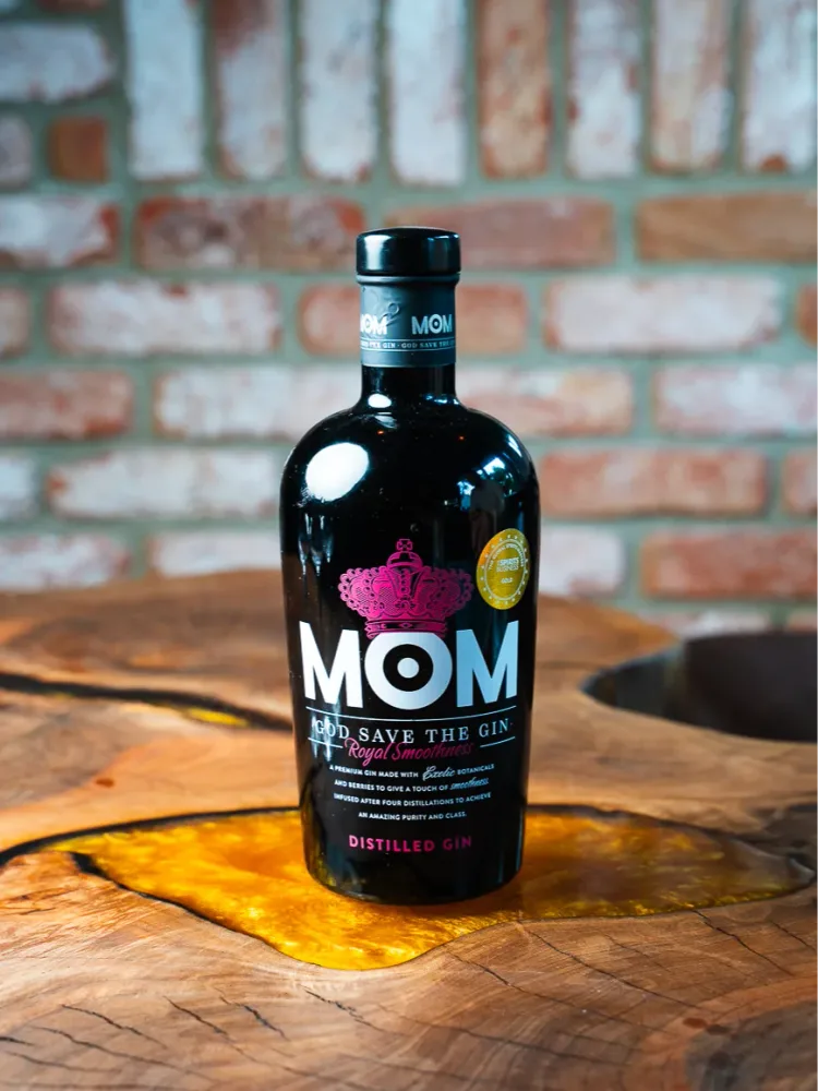MOM Gin